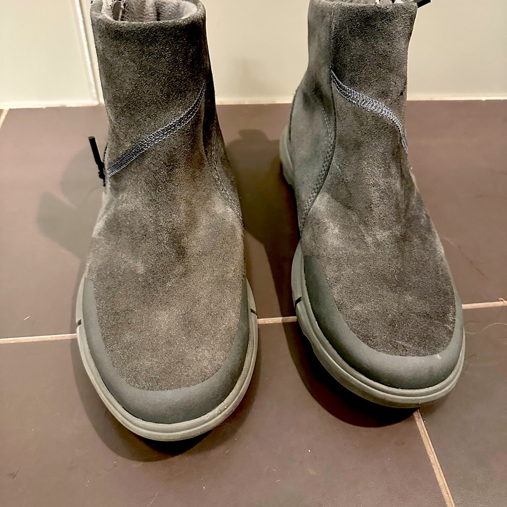Sorel waterproof boots